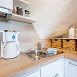 Inselkind 1 Apartman
